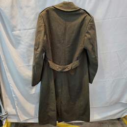 Unbranded Long Green Trench Overcoat Size 38XL alternative image