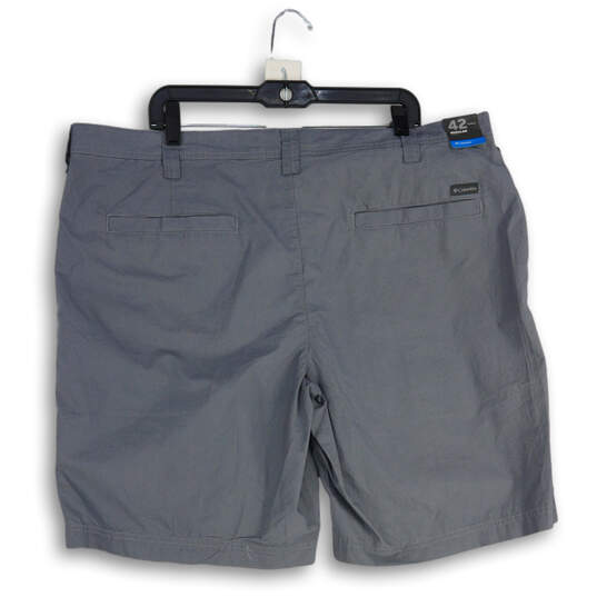 NWT Mens Gray Flat Front Slash Pocket Chino Shorts Size 42 R image number 2