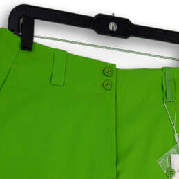 NWT Womens Green Flat Front Slash Pockets Stretch Golf Chino Shorts Size 8 alternative image
