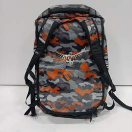 Osprey Orange/Black Camo Transporter 4.0 Panel Loader Backpack alternative image