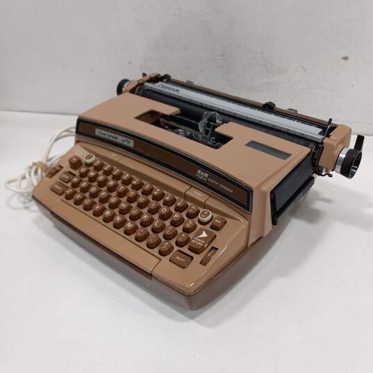 Smith-Corona Coronet Super 12 Electric Typewriter image number 2