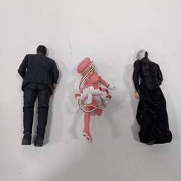 Set of 3 Assorted Action Figures alternative image