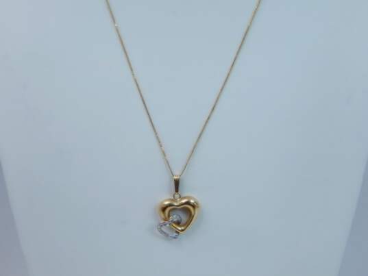 14K Two Tone Gold Interlocked Hearts Pendant On Box Chain Necklace 3.0g image number 2
