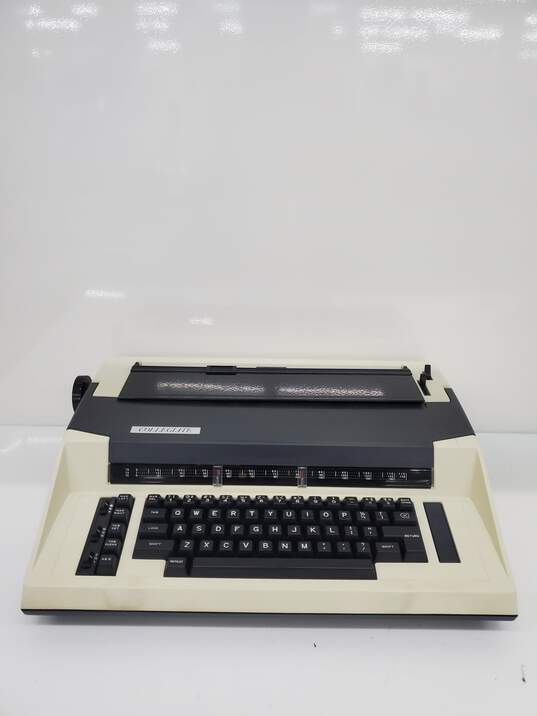 Collegiate Electronic typewriter Untested image number 2