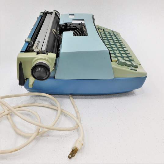 Vintage Smith Corona Coronet Super 12 Blue Electric Typewriter With Hard Case image number 4
