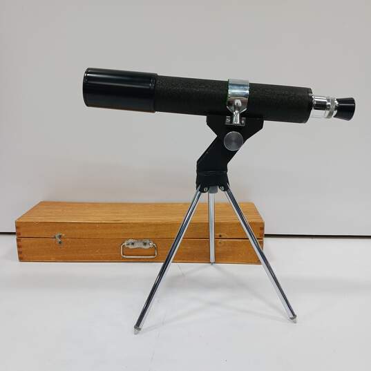 Mignon 10x15x20x Telescope W/Tripod and Wooden Carrying Case image number 1