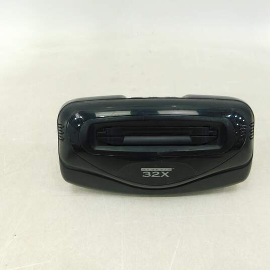 Sega 32X Attachment For Console + Games image number 2