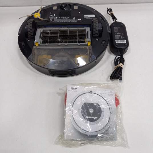 iRobot Roomba Home Vacuum Machine 780 with Accessories image number 2
