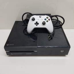 Microsoft Xbox One 500GB Console Bundle with Games & Controller #3 alternative image