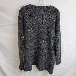 Athleta Long Sleeve Pullover V-Neck Sweater Size L alternative image