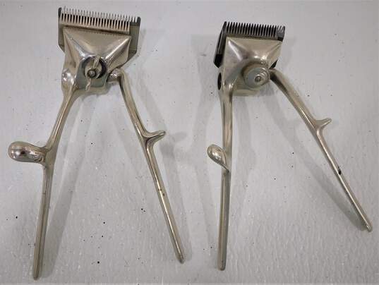 2 Vintage Hair/ Beard Trimmer Hand Held Manual Clippers image number 2