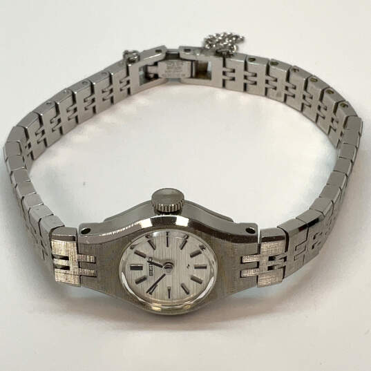 Designer Seiko 11-0639 Windup 17 Jewels Stainless Steel Analog Wristwatch image number 3