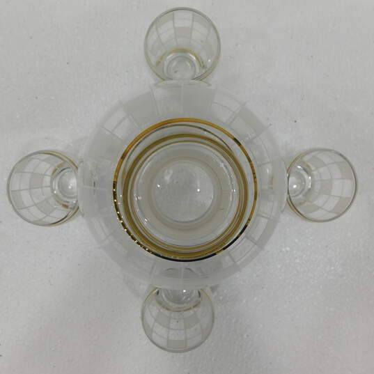 Vntg Small White Checkerd Gold Tone Trim Glass Decanter W/ 4 Shot Glasses image number 1