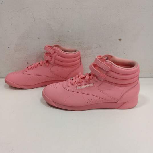 Reebok Classic Hi-Top Pink Sneakers Women's Size 9.5 image number 2