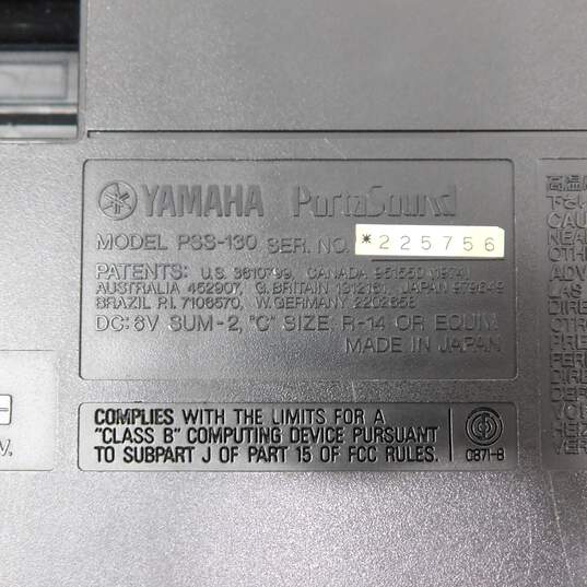 VNTG Yamaha Brand PSS-130 Model PortaSound Electronic Keyboard image number 9