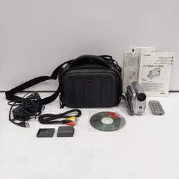 Canon ZR830 NTSC Digital Camcorder w/ Accessories