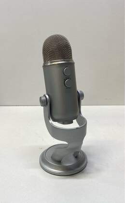 Blue Yeti Microphone Silver-UNTESTED