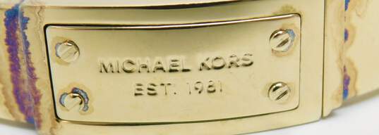 Designer Michael Kors MKJX251710 Hinged Bangle Bracelet image number 5
