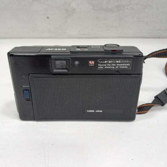 Vintage Canon AF35M ASA 38mm 1:2.8 Film Camera with Strap & Case image number 4