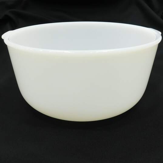 Vintage Glasbake White Milk Glass Sunbeam Mixmaster 9 Inch Mixing Bowl image number 1