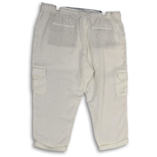 NWT Womens White Flat Front Cargo Pocket Drawstring Capri Pants Size XL image number 2