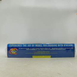 Sealed NEW Athearn The Warbonnet Xpress Authentic HO Scale RTR Train Set alternative image