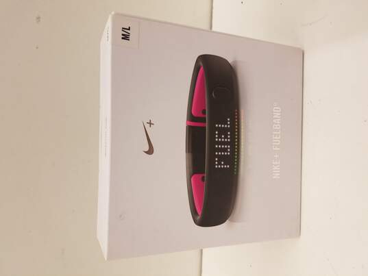 Buy the of 2 Nike+ Fuelbands SE | GoodwillFinds