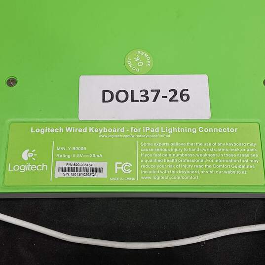 Bundle of 4 Logitech Wired Keyboards for iPad Lightning Connector Y-B0006 image number 3