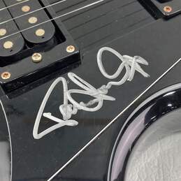 KISS Paul Stanley Signed Washburn Lyon Limited Edition Electric Guitar 5025/7000 alternative image