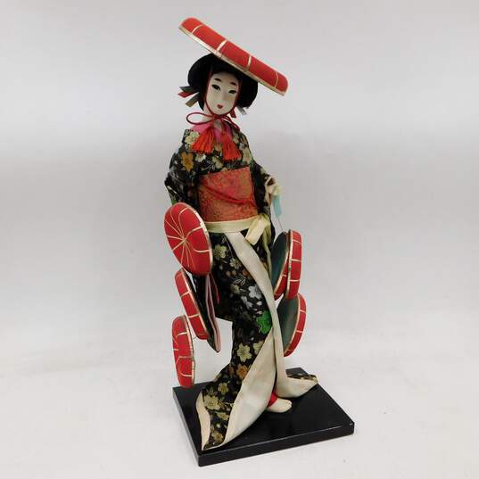 VNTG Japanese Bijin Geisha Courtesan Silk Folk Doll Showa Period image number 1