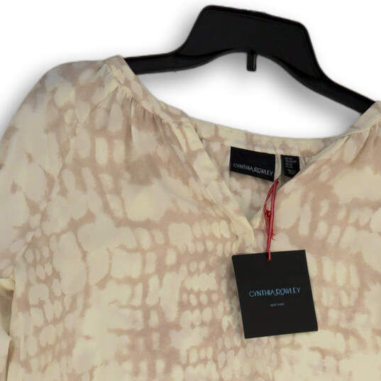 NWT Womens Beige Animal Print Split Neck 3/4 Sleeve Blouse Top Size XS image number 3