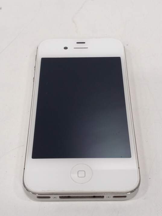 White iPhone 4s image number 1