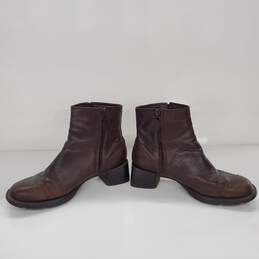 Timberland  Brown Leather Side Zip Ankle Booties Women Size 8M alternative image