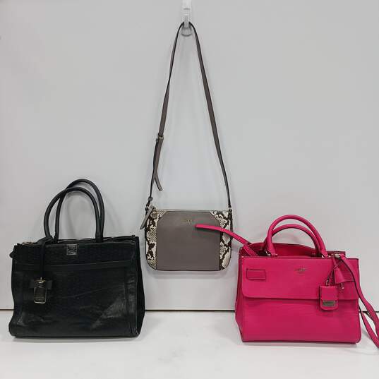 3pc Bundle of Assorted Women's Guess Handbags image number 1