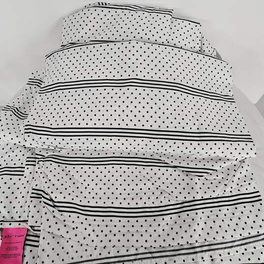 Black & White Twin Mattress Set image number 2