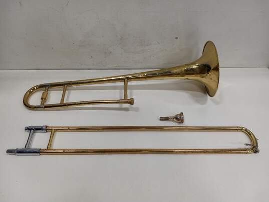 Trumpet In Case image number 2