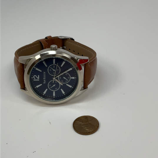 Designer Van Heusen Stainless Steel Leather Strap Analog Wristwatch image number 3