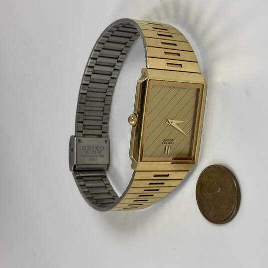 Buy the Designer Seiko 6530-5810 Golden Square Quartz Stretch Formal  Wristwatch | GoodwillFinds