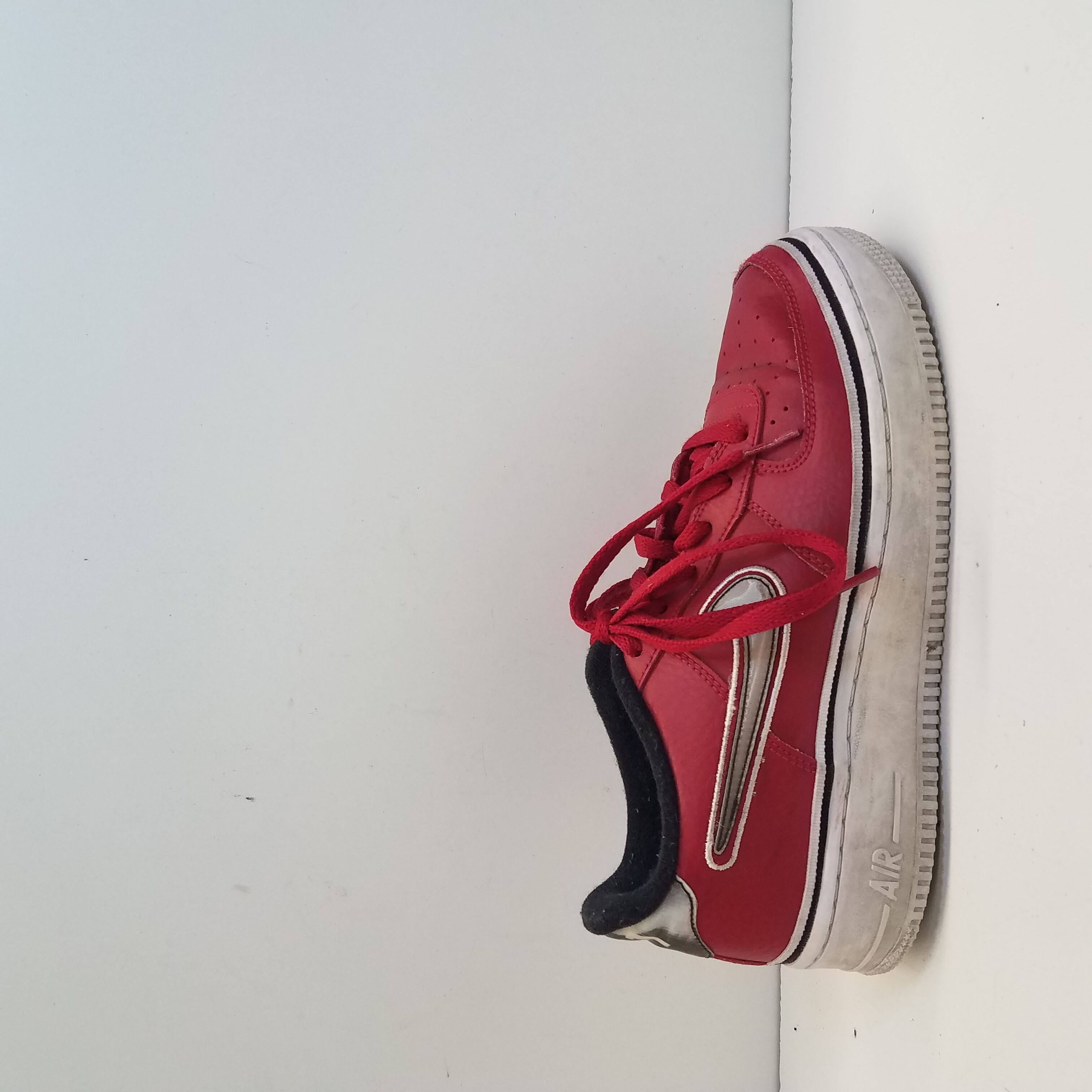 red air force 1 size 6.5