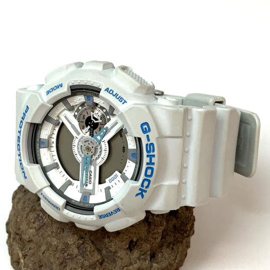 Designer Casio G-Shock GA-110SN White Adjustable Strap Digital Wristwatch image number 1