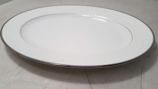 Waterford Lismore Platinum Bone China 15.5in Large Oval Serving Platter Dish image number 1