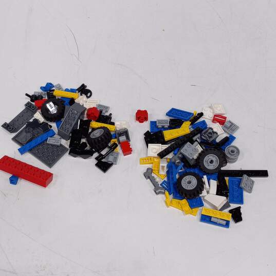 LEGO Creator & Technic Sets #31087, 8271 2pc Bundle image number 3