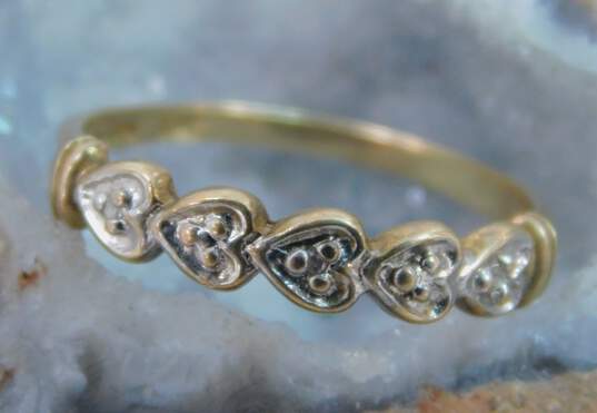 10K Gold Diamonds Accented Hearts Band Ring 1.3g image number 1