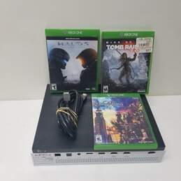 Microsoft Xbox One S All Digital Edition Console Model 1681 Storage 500GB alternative image