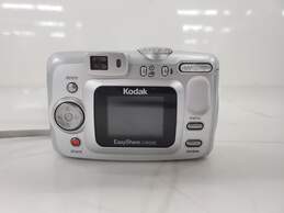 Kodak Easyshare CX6330 37mm-111mm AF Digital Camera - Untested alternative image