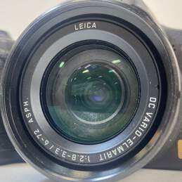 Panasonic Lumix DMC-FZ7 6.0MP Digital Camera alternative image