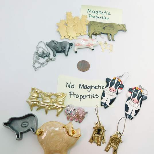Variety Vintage & Contemporary Cow & Pig Farm Barn Animal Earrings Pendants & Brooches 150.5g image number 6