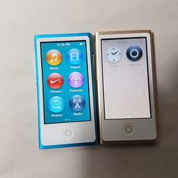 Lot of Two Apple  iPod nano 7th Gen/2.5 Multitouch Model A1446 alternative image