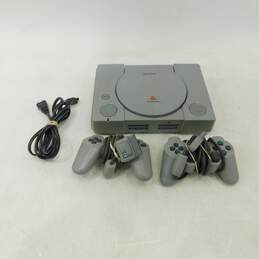 Sony PS1 w/ 2 Controllers