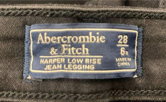 Abercrombie & Fitch Women's Black Skinny Jeans- Sz 28 NWT image number 3